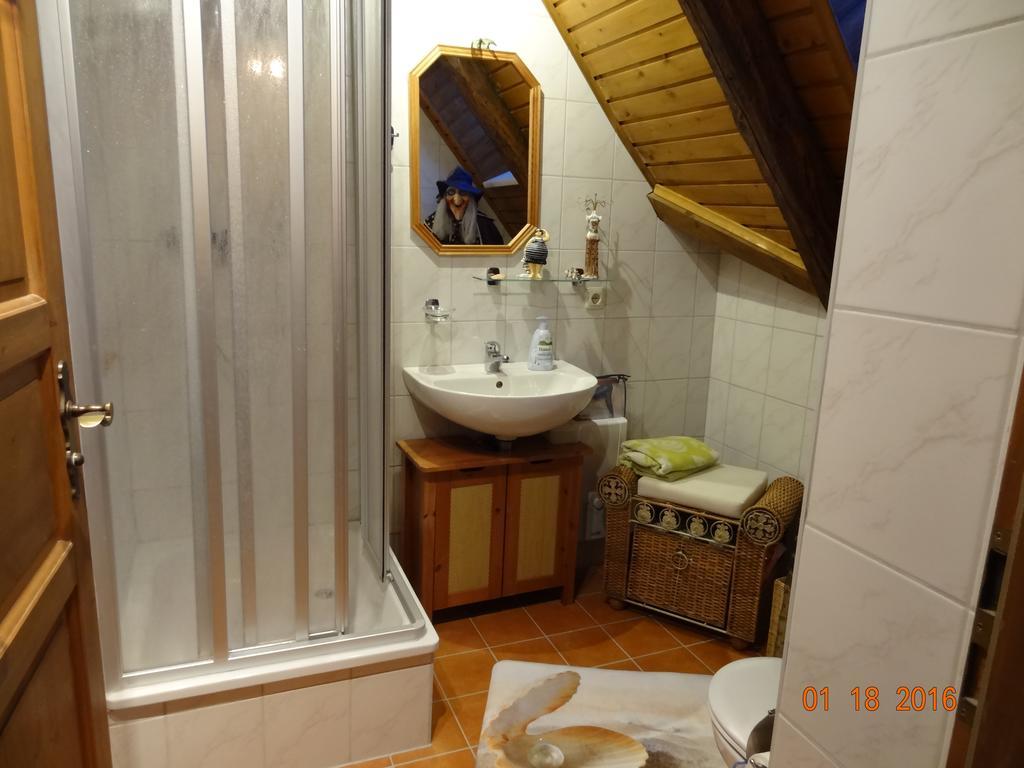 Ferienwohnungen Im Fachwerkhaus Quedlinburg Δωμάτιο φωτογραφία