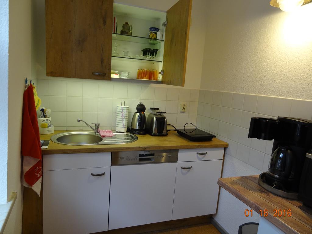 Ferienwohnungen Im Fachwerkhaus Quedlinburg Δωμάτιο φωτογραφία